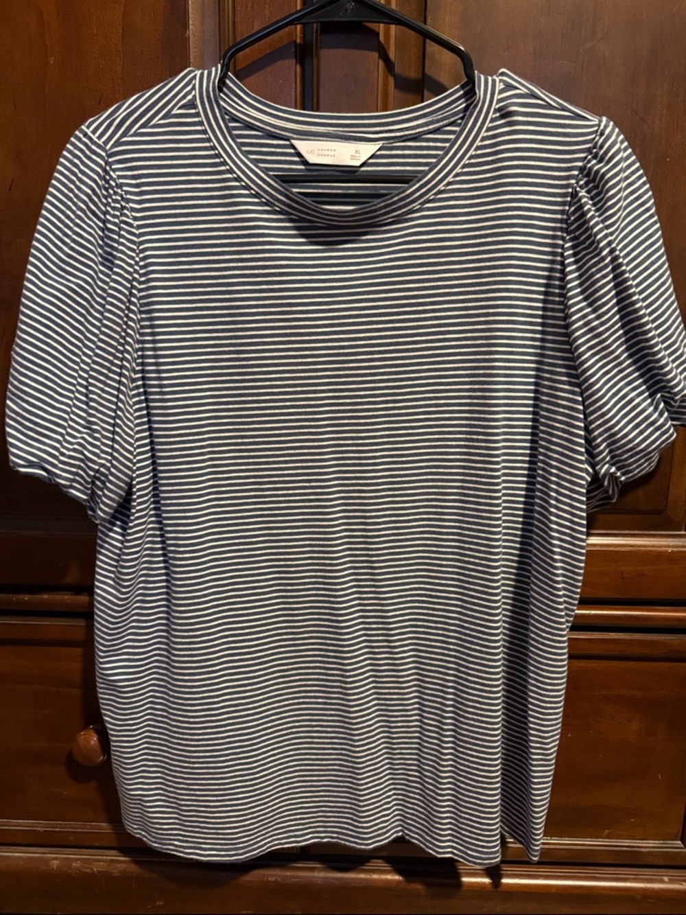 XL Striped Crewneck Tee - Navy/White LC Conrad women’s